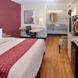 Фотография гостиницы Red Roof Inn PLUS+ Chicago - Northbrook/Deerfield