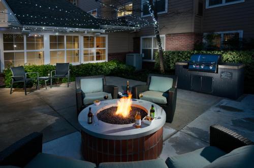 Фотография гостиницы Residence Inn by Marriott Stockton