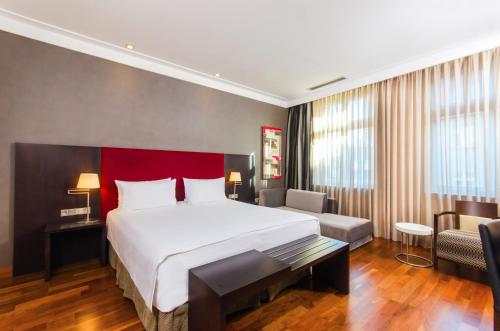 Фотография гостиницы Hotel NH Poznan