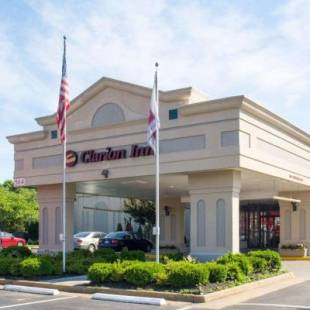 Фотографии гостиницы 
            Clarion Inn Fredericksburg