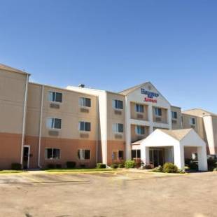 Фотографии гостиницы 
            Fairfield Inn Topeka