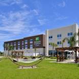 Фотография гостиницы Holiday Inn Express & Suites Trinity, an IHG Hotel