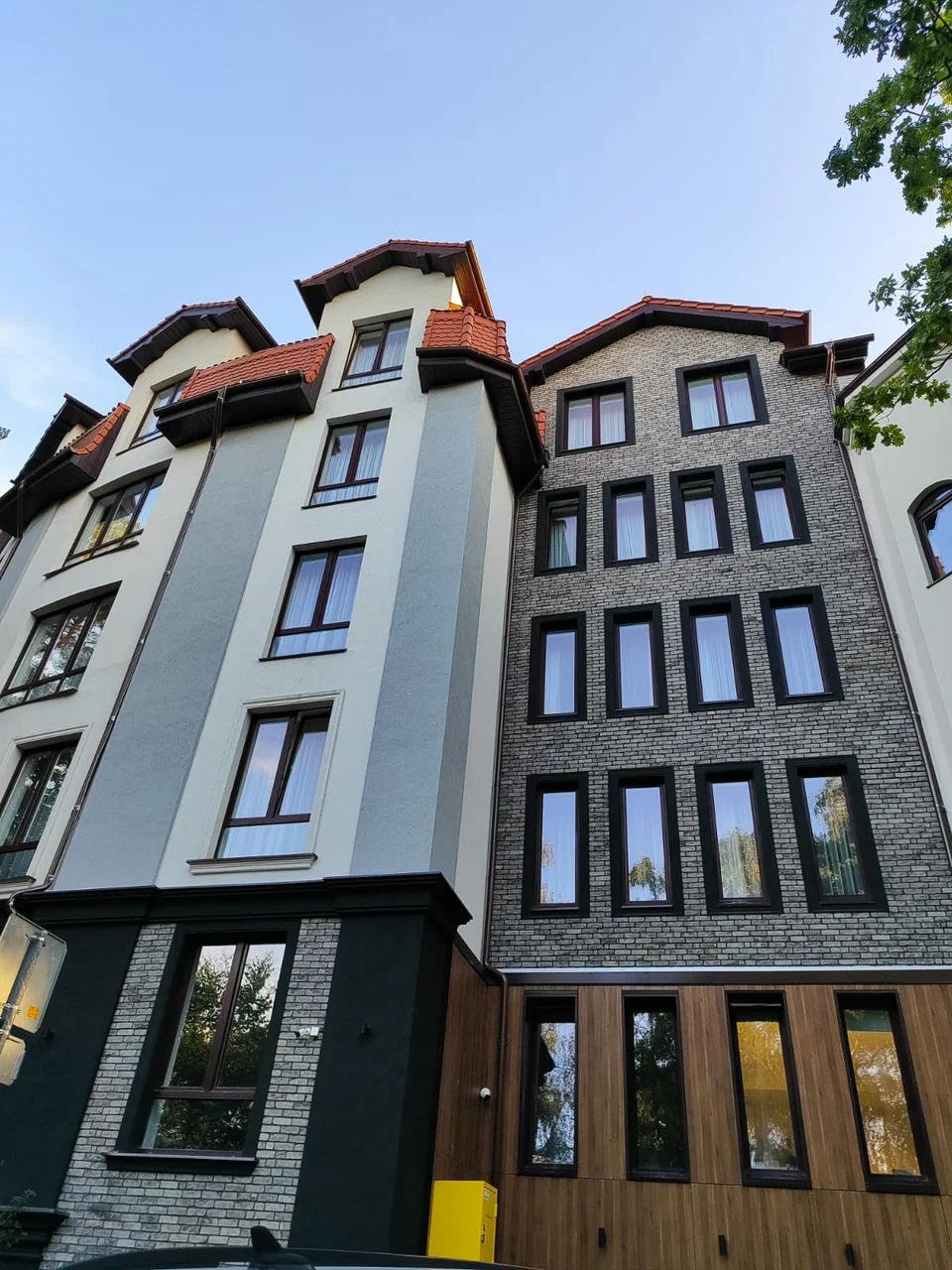 Фотография гостиницы Бэрри Хотел энд Спа