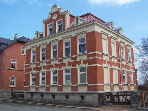 Фотография гостевого дома Heritage villa with sauna, home cinema and garden in Treuen in the Ore Mountains