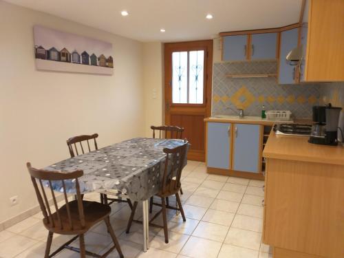 Фотография гостевого дома LA PETITE MAISON