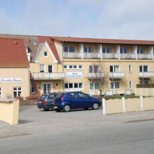 Фотографии гостиницы 
            Hotel Strandly Skagen