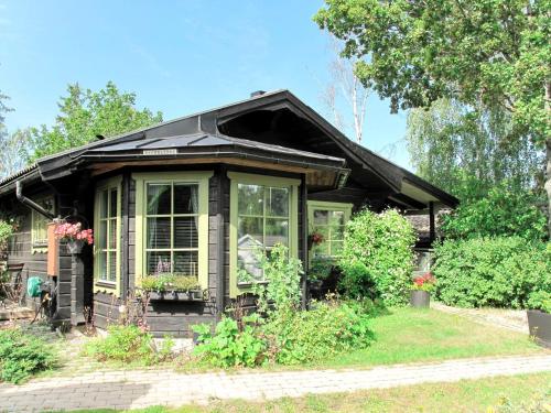 Фотография гостевого дома Chalet Rindö - STH330