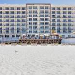 Фотография гостиницы Holiday Inn Express & Suites Panama City Beach - Beachfront, an IHG Hotel