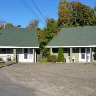 Фотографии гостевого дома 
            Les Chalets Bô-Sô-Met