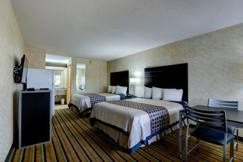 Фотография мини отеля Red Roof Inn & Suites Athens, AL