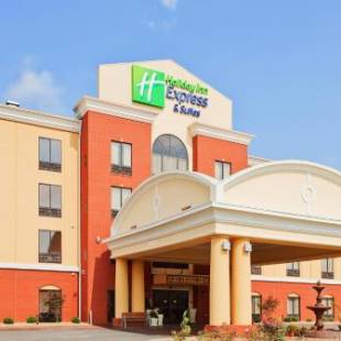 Фотографии гостиницы 
            Holiday Inn Express Hotel & Suites Knoxville-Clinton, an IHG Hotel