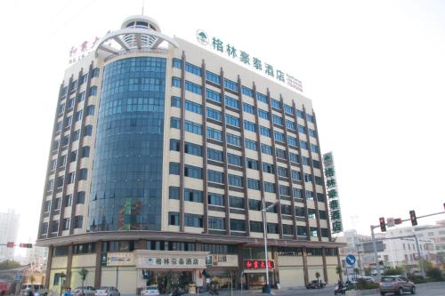 Фотография гостиницы GreenTree Inn Guangdong Shantou Chengjiang Road Business Hotel