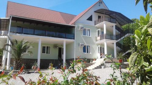 Фотография гостевого дома Карден