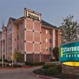 Фотография гостиницы Staybridge Suites Plano - Richardson Area, an IHG Hotel