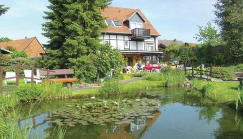 Фотографии гостевого дома 
            Hotel Auf Dem Langenhof Wunstorf