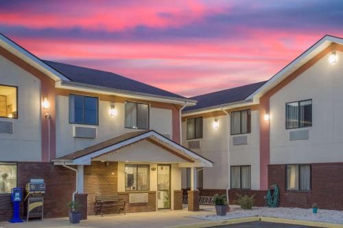 Фотография гостиницы Super 8 by Wyndham Appomattox VA