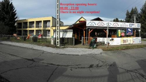 Фотография мини отеля Grill Terasz Étterem és Szálláshely