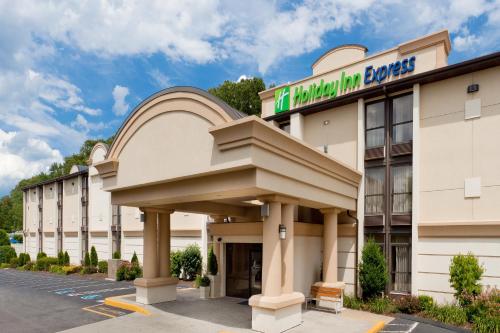 Фотография гостиницы Holiday Inn Express Southington, an IHG Hotel