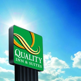 Фотография гостиницы Quality Inn & Suites Westlock