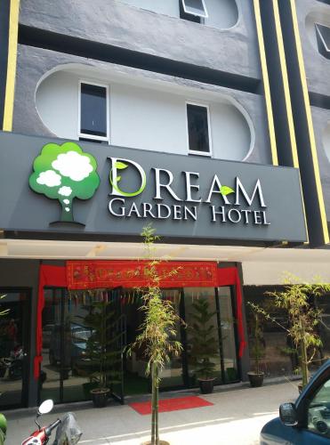 Фотографии гостиницы 
            Dream Garden Hotel