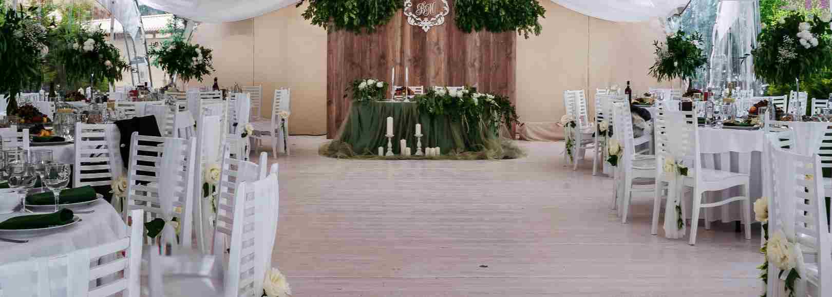 Фотография летней террасы Большой шатер