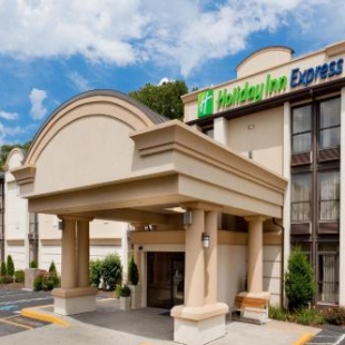 Фотография гостиницы Holiday Inn Express Southington, an IHG Hotel