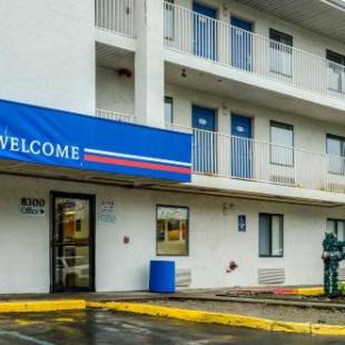 Фотографии гостиницы 
            Motel 6-Warren, MI - Detroit East