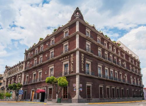 Фотографии гостиницы 
            Hotel Morales Historical & Colonial Downtown Core