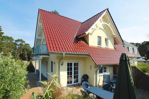 Фотографии гостевого дома 
            Semi-detached house Bernsteinhaus I Trassenheide - DOS08007-L