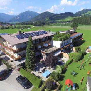 Фотографии апарт отеля 
            Angerer Alpine Suiten und Familienappartements Tirol