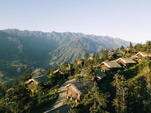 Фотографии гостиницы 
            Sapa Jade Hill Resort & Spa