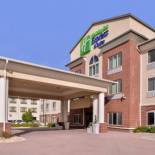 Фотография гостиницы Holiday Inn Express & Suites Emporia Northwest, an IHG Hotel