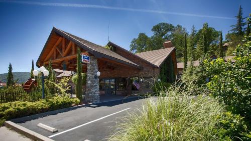 Фотография гостиницы Best Western Plus Yosemite Gateway Inn