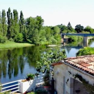 Фотография мини отеля Au bord de l'eau