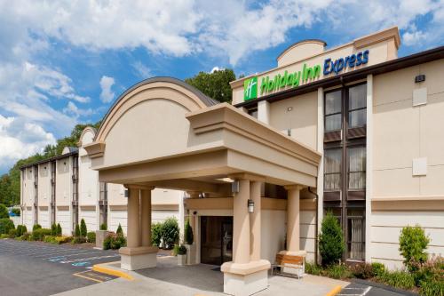 Фотографии гостиницы 
            Holiday Inn Express Southington, an IHG Hotel