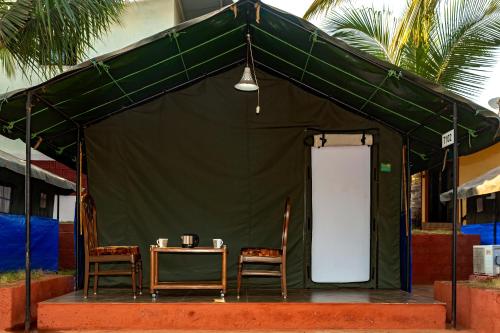 Фотографии кемпинга 
            Tent-O-Treat - Tent Stay & Premium Rooms