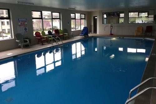 Фотография гостиницы Super 8 by Wyndham Nashville Airport North