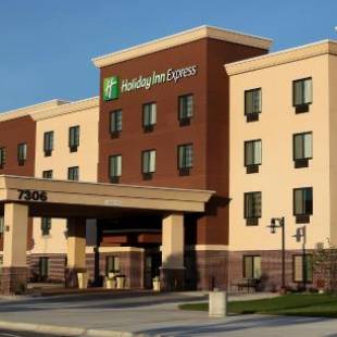 Фотографии гостиницы 
            Holiday Inn Express & Suites Omaha South Ralston Arena, an IHG Hotel