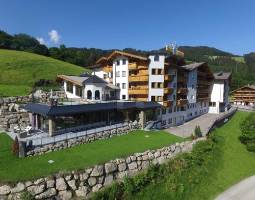 Фотография гостиницы Hotel Bergkristall