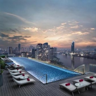 Фотография гостиницы Avani Plus Riverside Bangkok Hotel -SHA Plus Certified