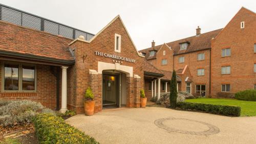 Фотография гостиницы Cambridge Belfry Hotel & Spa