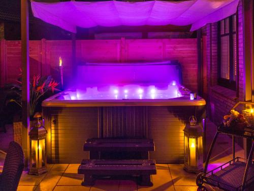 Фотография гостевого дома Whirlpool Suite Marrakesch-Lounge