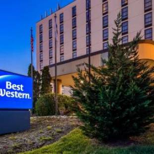 Фотографии гостиницы 
            Best Western Potomac Mills