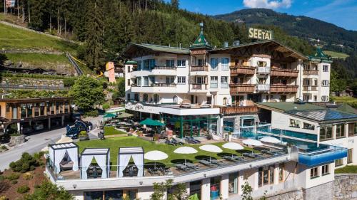 Фотография гостиницы Alpin Family Resort Seetal