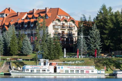 Фотография гостиницы Hotel Robert's Port