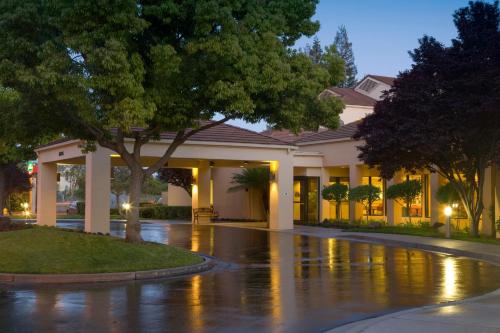 Фотография гостиницы Courtyard San Jose Cupertino