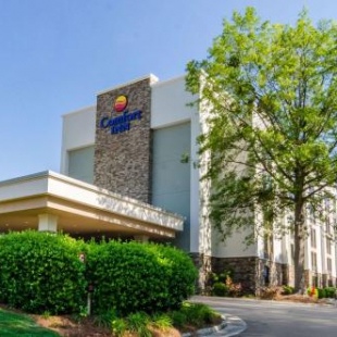 Фотография гостиницы Comfort Inn Raleigh Midtown