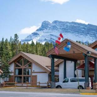 Фотографии гостиницы 
            Banff Rocky Mountain Resort