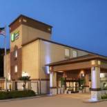 Фотография гостиницы Holiday Inn & Suites Spring - The Woodlands