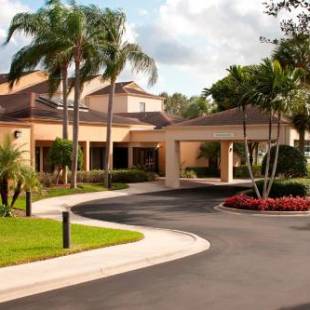 Фотографии гостиницы 
            Courtyard Fort Myers Cape Coral